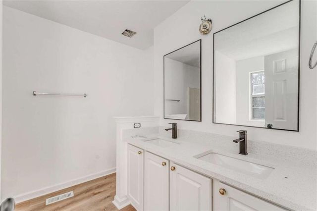 4379 Cross Lane, Decatur, GA 30035