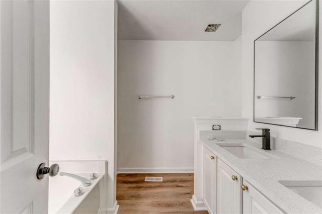 4379 Cross Lane, Decatur, GA 30035