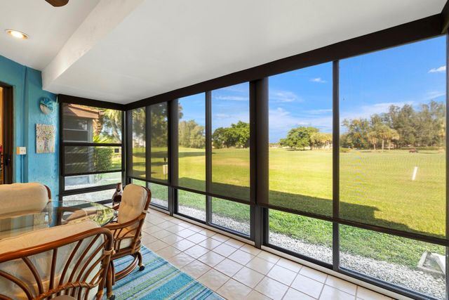 6721 Versailles Court, Lake Worth, FL 33467