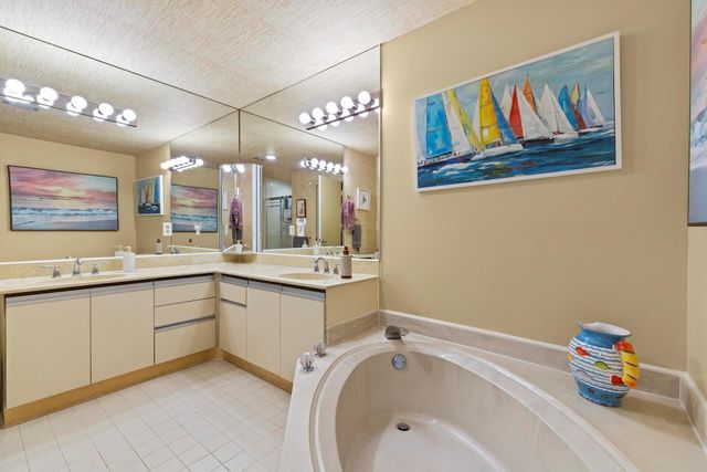 6721 Versailles Court, Lake Worth, FL 33467