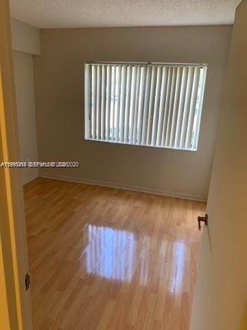 5921 Washington St 122, Hollywood, FL 33023