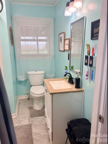 119 Collins Avenue, Forest City, NC 28043