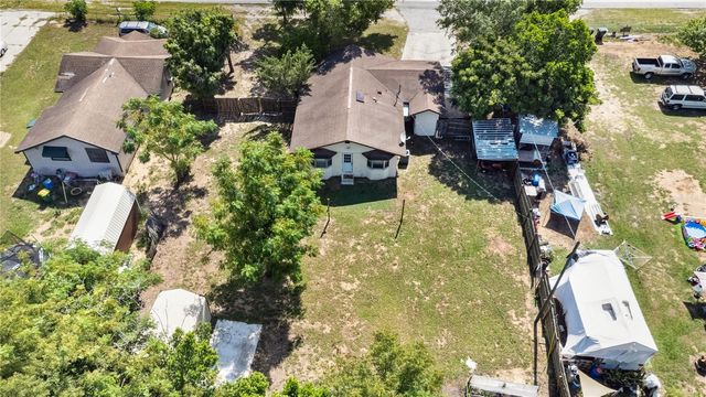 805 CENTER STREET, Dundee, FL 33838