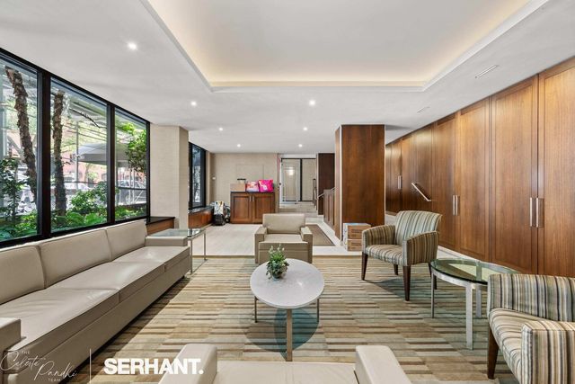 130 E 18th St Apt 8K, New York City, NY 10003