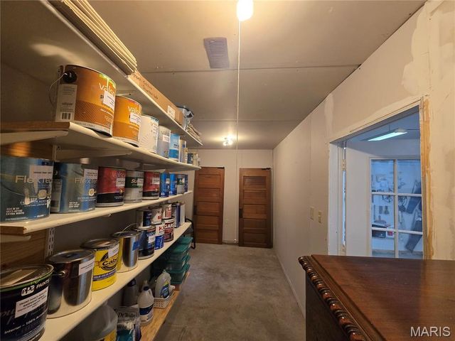 114 E Main Street, Greenville, IL 62246