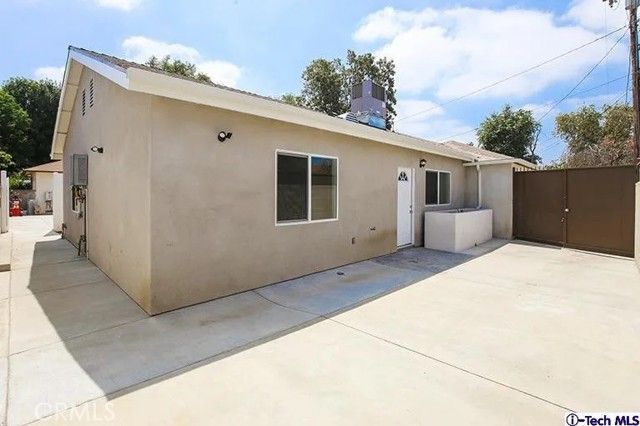 7435 Collett Avenue, Van Nuys (los Angeles), CA 91406