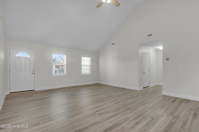 204 Two Oaks Court, Newport, NC 28570