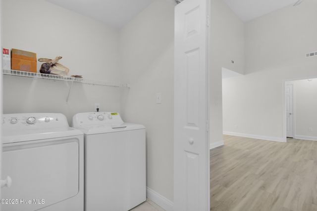 204 Two Oaks Court, Newport, NC 28570