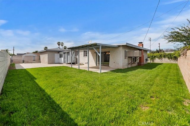 333 S Pampas, Rialto, CA 92376