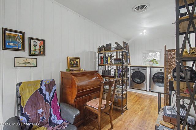 364 Porter Avenue, Biloxi, MS 39530