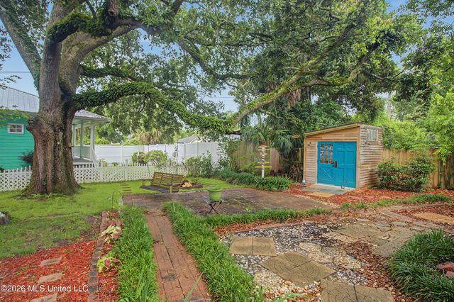 364 Porter Avenue, Biloxi, MS 39530