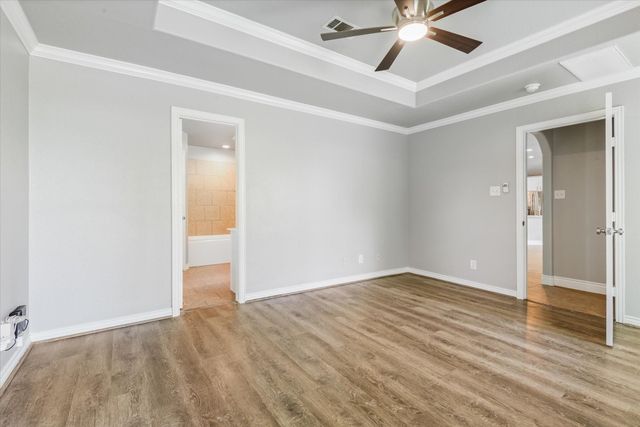 12326 11th Street, Santa Fe, TX 77510