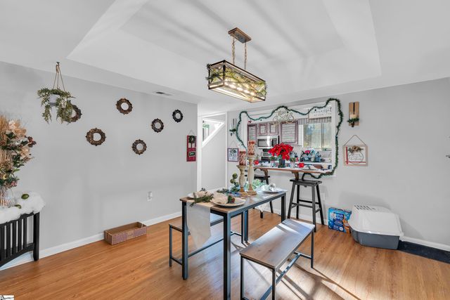 70 Briarview Circle, Greenville, SC 29615