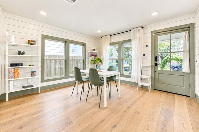 3819 Baden Street, Houston, TX 77009