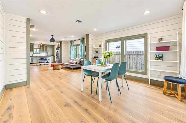3819 Baden Street, Houston, TX 77009