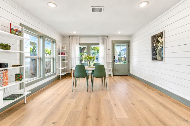 3819 Baden Street, Houston, TX 77009