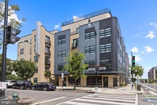 1111 ORREN ST NE #207, Washington, DC 20002