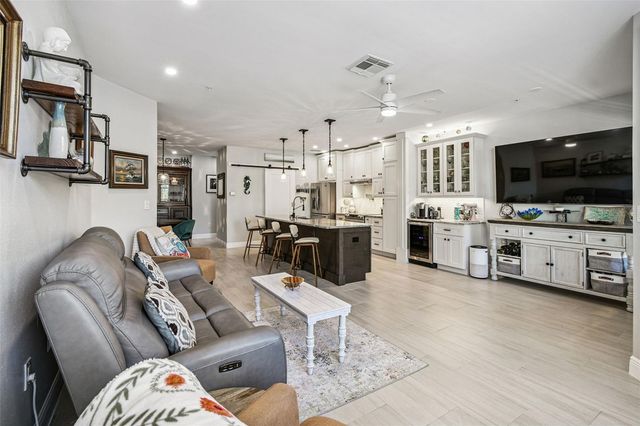 6331 SUNSET BAY CIRCLE, Apollo Beach, FL 33572