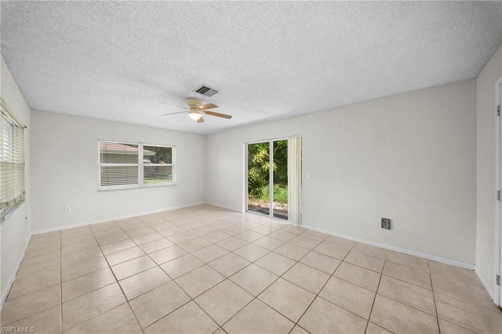 5820 Algiers ST, FORT MYERS, FL 33919 — photo 2