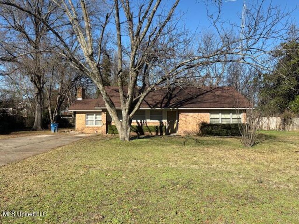 923 Lynn Avenue, Clarksdale, MS 38614