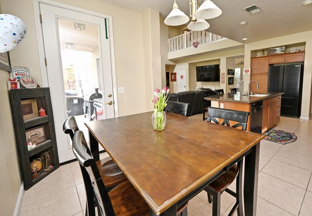 4793 N Emerald Peak Drive, Clovis, CA 93619