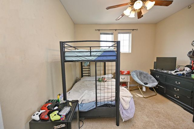 4793 N Emerald Peak Drive, Clovis, CA 93619