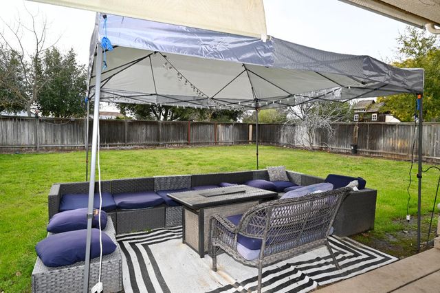 4793 N Emerald Peak Drive, Clovis, CA 93619