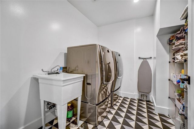 4388 Fir Avenue, Seal Beach, CA 90740