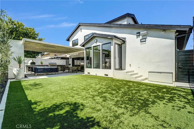 4388 Fir Avenue, Seal Beach, CA 90740