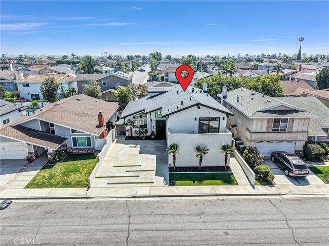 4388 Fir Avenue, Seal Beach, CA 90740