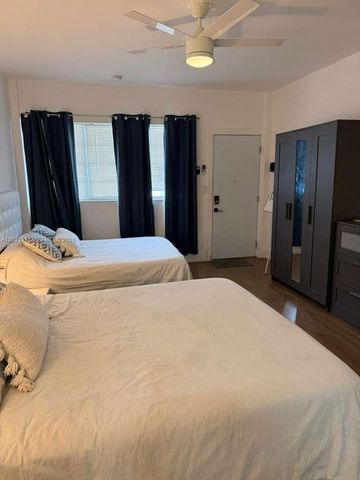 26 Diplomat Pkwy 2214, Hallandale Beach, FL 33009
