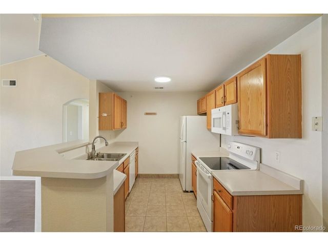 7440 S Blackhawk St 4-305, Englewood, CO 80112