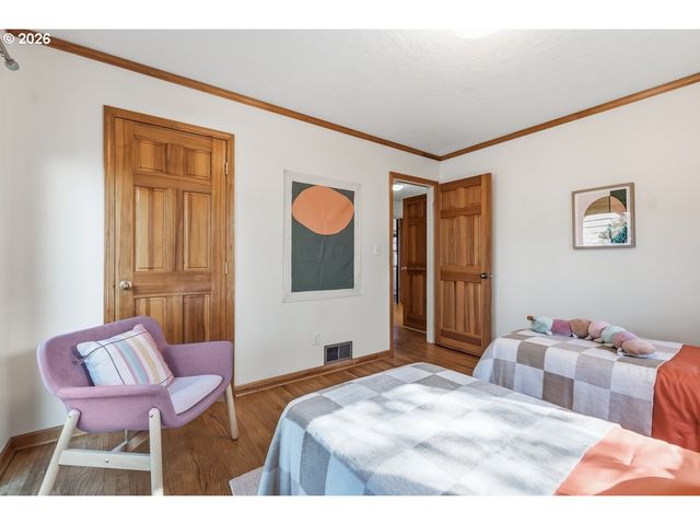 1721 Ne 62ND Ave, Portland, OR 97213