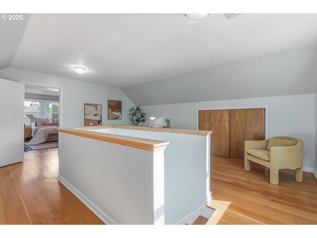 1721 Ne 62ND Ave, Portland, OR 97213