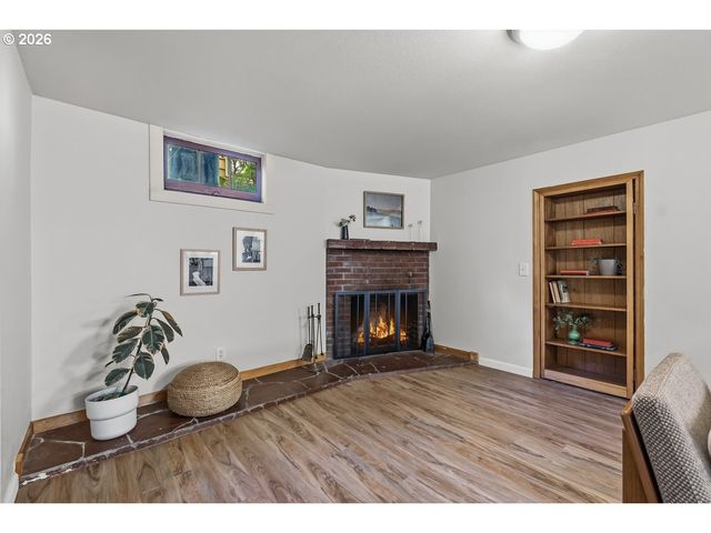 1721 Ne 62ND Ave, Portland, OR 97213