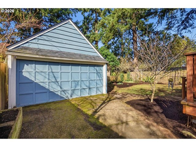 1721 Ne 62ND Ave, Portland, OR 97213