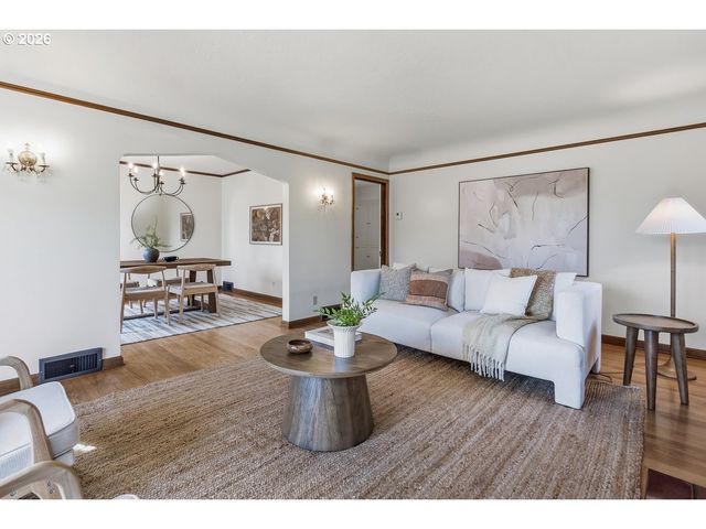 1721 Ne 62ND Ave, Portland, OR 97213