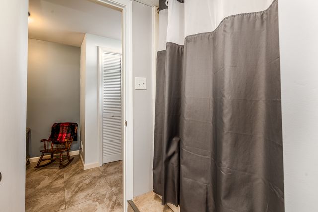 3453 S Illinois Avenue, Carbondale, IL 62903