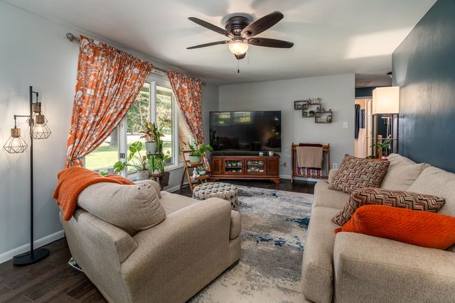 3453 S Illinois Avenue, Carbondale, IL 62903