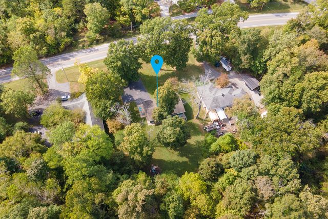 3453 S Illinois Avenue, Carbondale, IL 62903