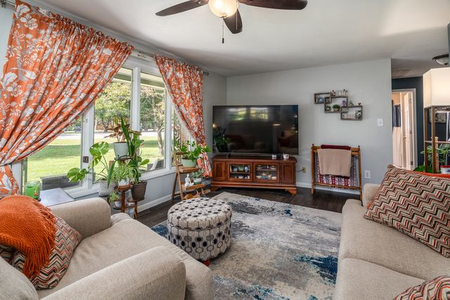 3453 S Illinois Avenue, Carbondale, IL 62903