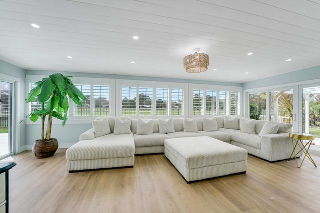 4042 SW Bimini Circle N, Palm City, FL 34990