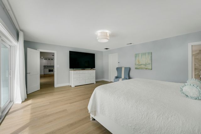 4042 SW Bimini Circle N, Palm City, FL 34990