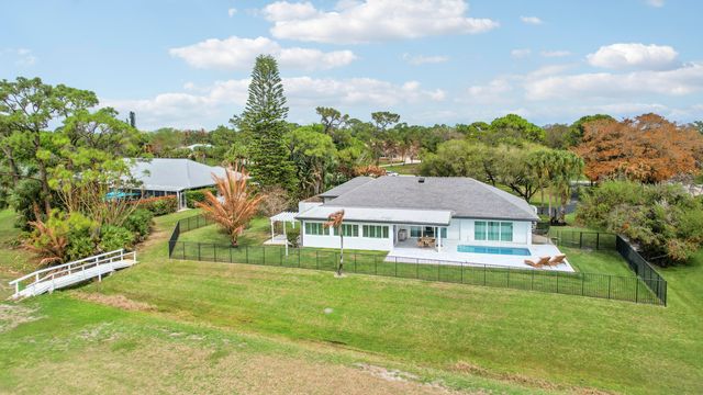 4042 SW Bimini Circle N, Palm City, FL 34990