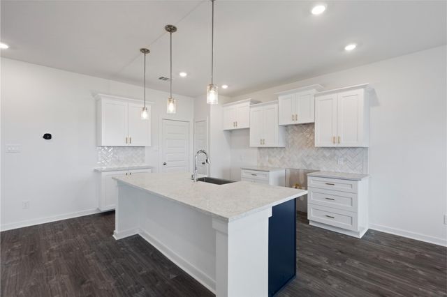 1118 Elsinore Drive, Rosharon, TX 77583