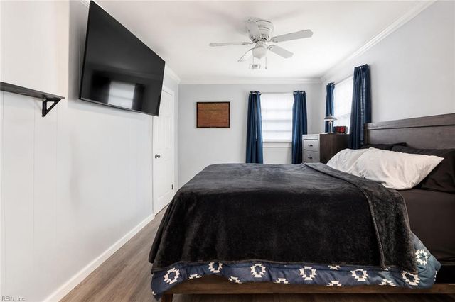 752 Old Oyster Point RD, Newport News, VA 23602