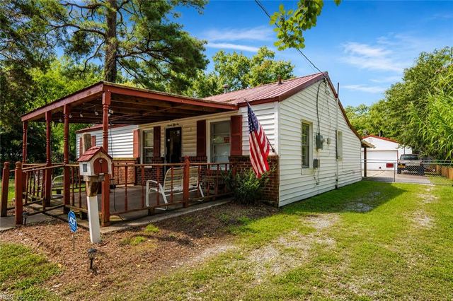 752 Old Oyster Point RD, Newport News, VA 23602