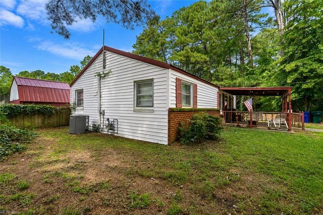752 Old Oyster Point RD, Newport News, VA 23602