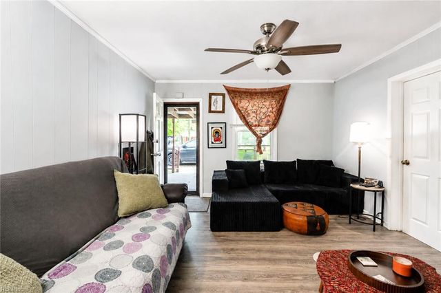752 Old Oyster Point RD, Newport News, VA 23602
