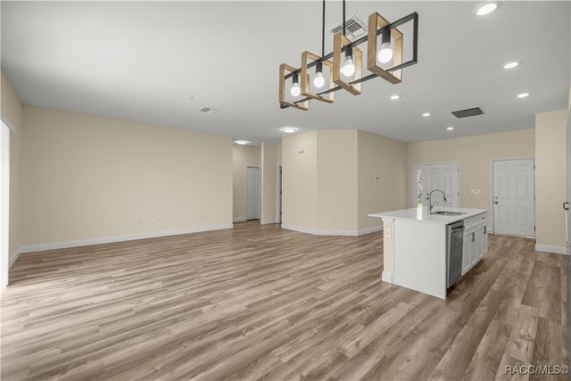 13745 SW 43rd Circle, Ocala, FL 34473